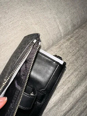 Michael Kors Wristlet thumbnail 8