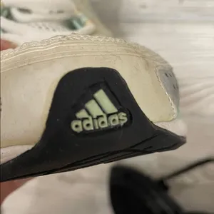 Adidas Women's White and Mint Sneakers thumbnail 4