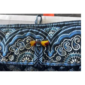 Vera Bradley Tote Bag Womens Large Blue Night and Day Quilted Cotton Excellent thumbnail 7
