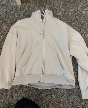 Gap women’s zip up  thumbnail 1