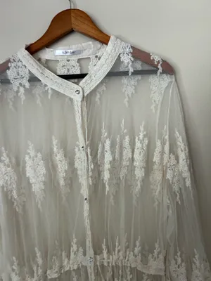Cream colored lace sheer cardigan Size L thumbnail 4