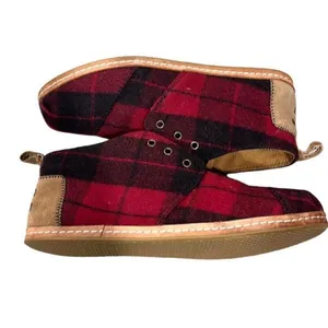 Toms‎ Womens Plaid Felt On Leather Flannel Mid Top Bota Boots Red Black Size 8 thumbnail 3