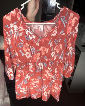 Isabel Maternity Top Size Small thumbnail 1