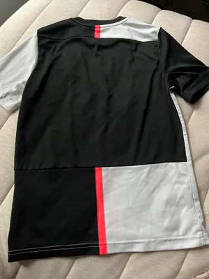 Adidas juventus  jersey thumbnail 3