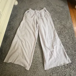 Hollister Sweatpants thumbnail 1