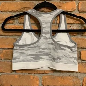 Reebok‎ Womens Large Sports Bra Gray Camo Print Racerback Athletic Workout Top thumbnail 2