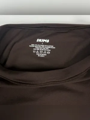 Skims Long Sleeve Crew Neck Cocoa Bodysuit Stretch Snap Closure Women's Size L thumbnail 6