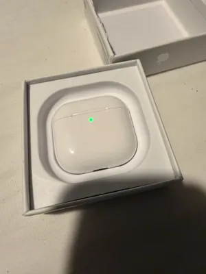AirPod gen 4 White thumbnail 3