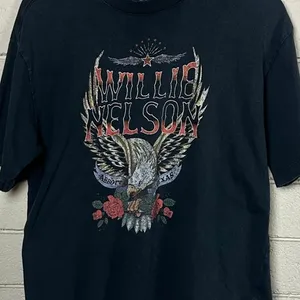Willie Nelson Black Band Tee size M Size M thumbnail 6