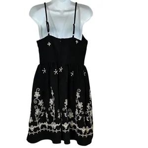 Cider Black White Floral Embroidered Mini Dress V-Neck Spaghetti Strap Medium thumbnail 3