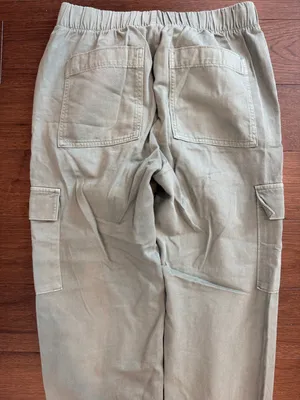 GAP Women’s Cargo Pants in Sage Green - C54-042 thumbnail 9