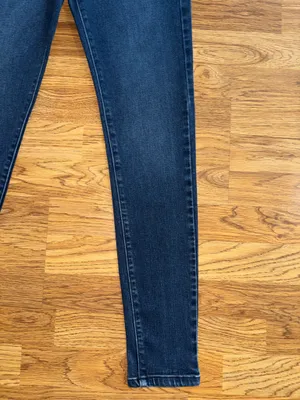 KanCan Button Fly Skinny Jeans Juniors Size 9 Waist Size 28 Dark Wash Stretchy thumbnail 7