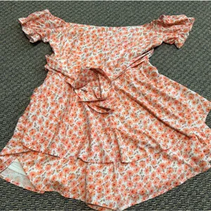 Orange Floral Romper Size M thumbnail 3