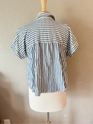 Madewell Blue White Striped Boxy Button Down Shirt Size M thumbnail 2