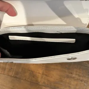 White shoulder purse thumbnail 2