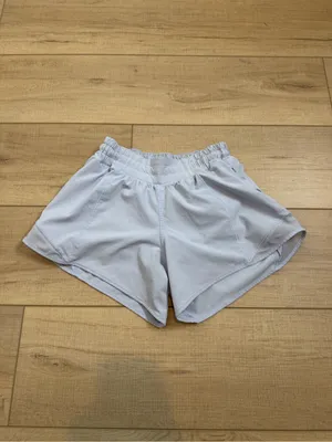 Lululemon Hotty Hot Low Rise Lined Shorts 4” Powder Blue Size 4 Running Swift thumbnail 2