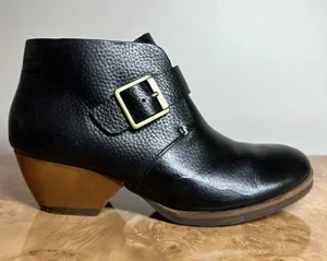 Korks Black Leather Buckle Ankle Boots Women's Size 8 39 Comfort Block Heel thumbnail 1