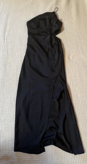 Hello Molly Dress Maxi Black Satin thumbnail 1