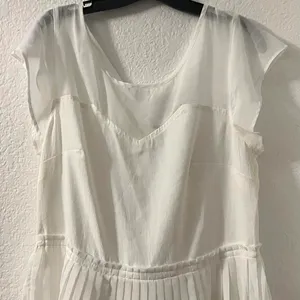 White Short Sleeve Blouse thumbnail 1