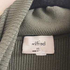 ✨Aritzia Wilfred Olive Green Sleeveless Ribbed Turtleneck Midi Sz XS Dress✨ thumbnail 9