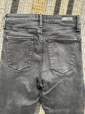 Abercrombie High-Rise Simone Ankle Jeans thumbnail 6