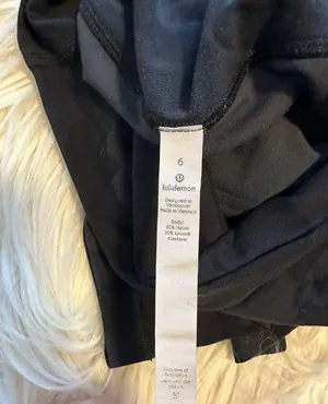 Lululemon Shorts thumbnail 2