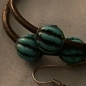 7” Bracelet & 2.25” Dangle Pierced Earrings Set Lot Teal Blue & Black Beads Cord thumbnail 4