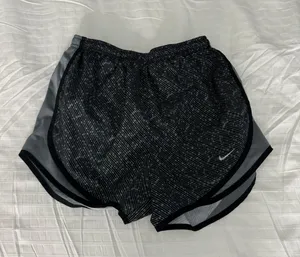 Nike Shorts thumbnail 1