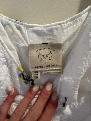 Anthropologie white top thumbnail 2