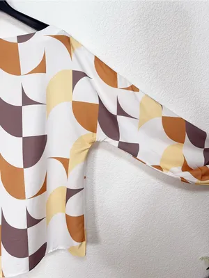 Miss Sparkling Retro 70s Geometric Print Balloon Sleeve Blouse Top thumbnail 4