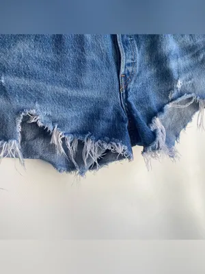 Levi’s 501 original cutoff denim shorts button fly medium blue wash raw hem 28 thumbnail 3