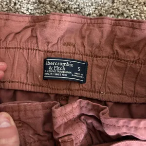 Abercrombie & Fitch High-Waist Paperbag Shorts Size Small thumbnail 4