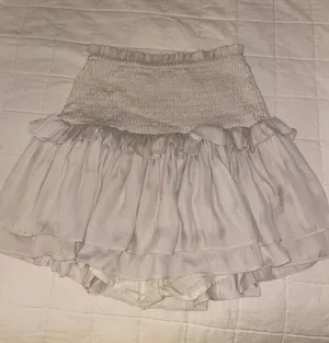 White Size S thumbnail 2