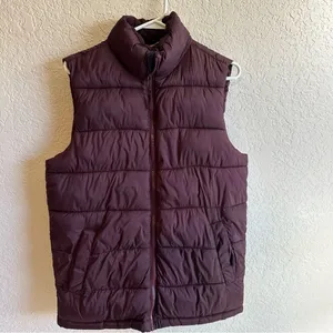 Old Navy Puffer Vest Burgundy S Women‎ Padded Sleeveless Quilted Gilet thumbnail 7