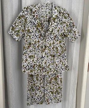 Floral Women’s Pajamas Set Sz: XS thumbnail 1