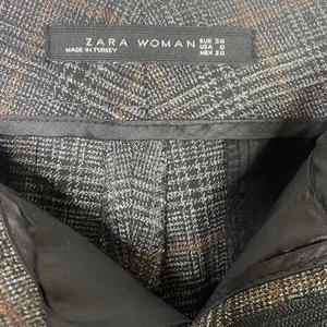 ZARA Gingham Straight Leg Ankle Crop Flat Front Mid Rise 6 Trouser Pants Brown thumbnail 4