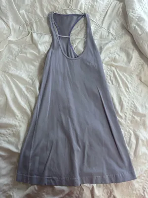 Lululemon tank thumbnail 1