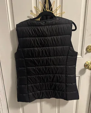 Black Kenneth Cole Puffer Vest thumbnail 3
