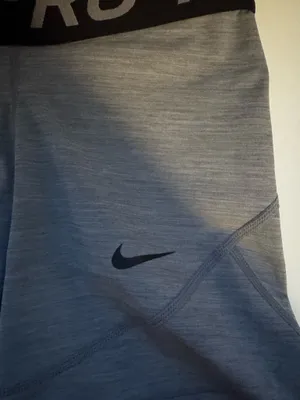 Nike Pros Grey thumbnail 3