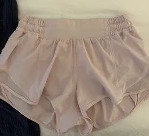 Lululemon Hotty Hot Shorts 2.5" thumbnail 1