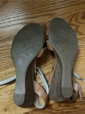 Franco Sarto Wedge Leather Sandals thumbnail 3