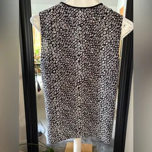 DIANE VON FURSTENBERG Sleeveless Draped Blouse thumbnail 2