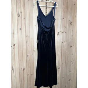 NWT Lulus Perfectly Classy Navy Blue Velvet Strappy Maxi Dress Bridesmaid Sz XL thumbnail 6