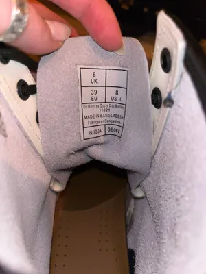 Dr. Martens thumbnail 4