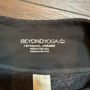 Beyond Yoga Space Dye High Waisted Leggings Gray Heathered Activewear Small thumbnail 2
