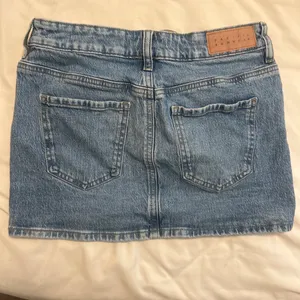 PacSun Medium Wash Denim Mini Skirt thumbnail 2