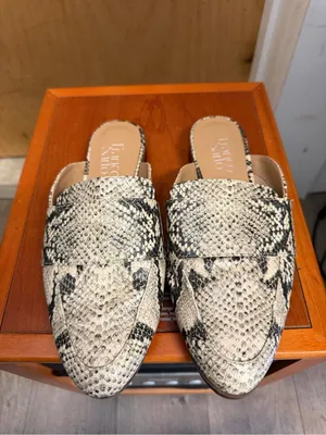 Franco Sarto Women’s Snakeskin Print Mule Loafers - Slip-On Flats. Size: 7 thumbnail 3