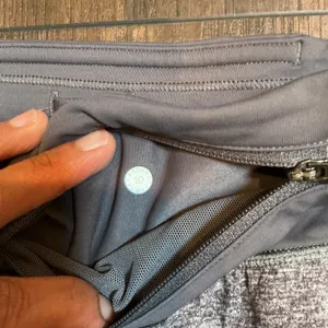 Lululemon Speed Up Running Shorts Grey Heathered Zipper Pocket Size 10 Athletic thumbnail 4