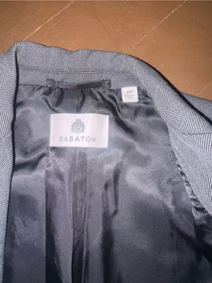 Aritzia Arbus Cropped Blazer thumbnail 3
