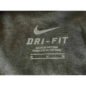 Women’s Nike Long Sleeve Shirt Dri Fit Black M Medium Base Layer thumbnail 3
